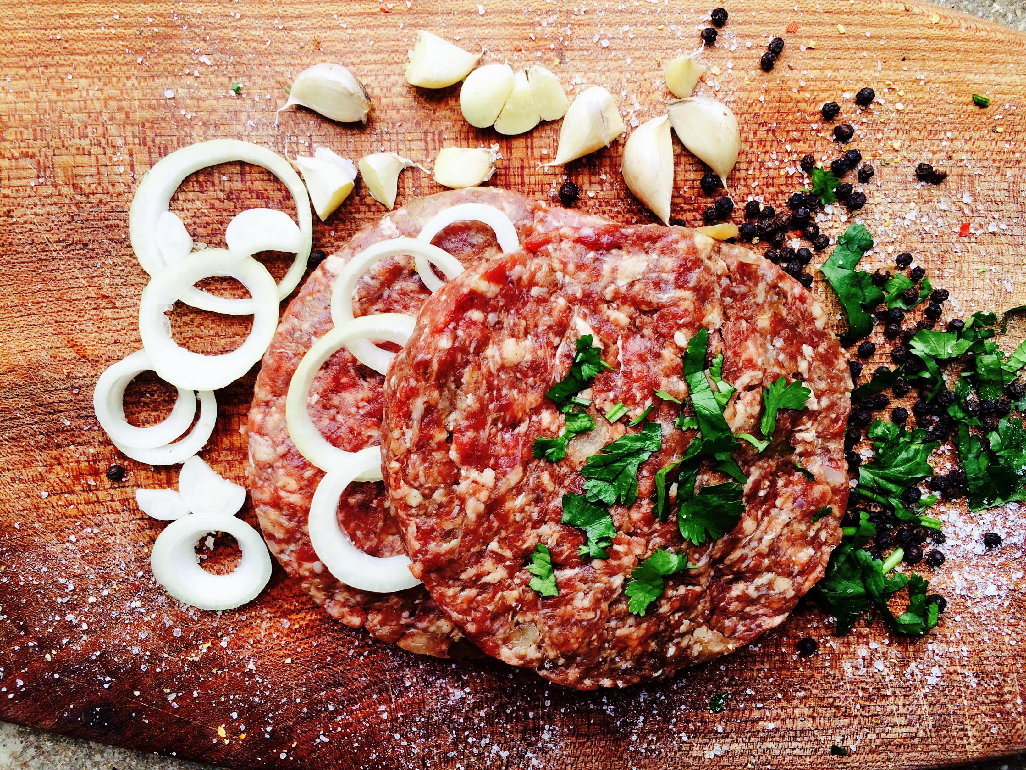 Guide to Making Your Own Organic Burgers at Home - 4 ways