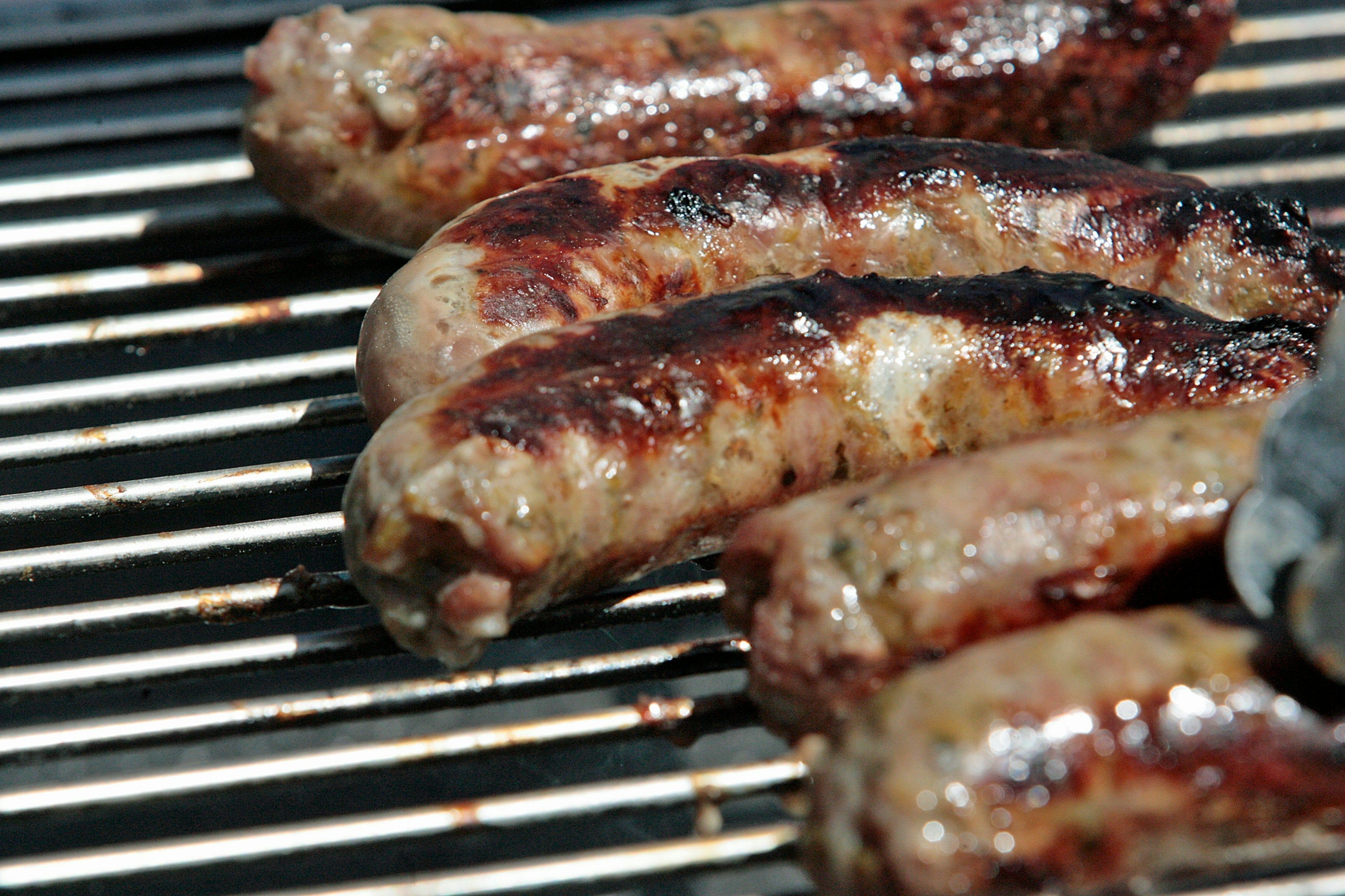 Eversfield Organic Pork Chipolatas with Honey-Glazed Vegetables