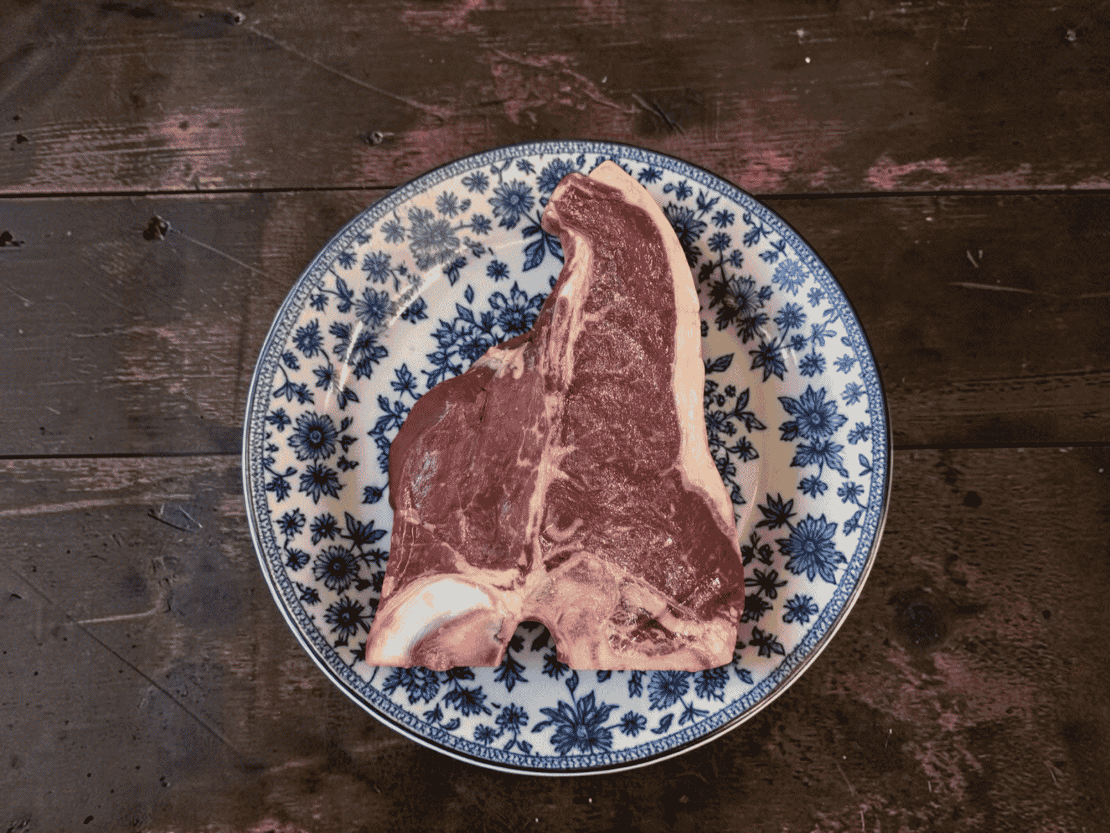 Eversfield Organic Beef Organic 28 Day Aged T-Bone Steak 650g