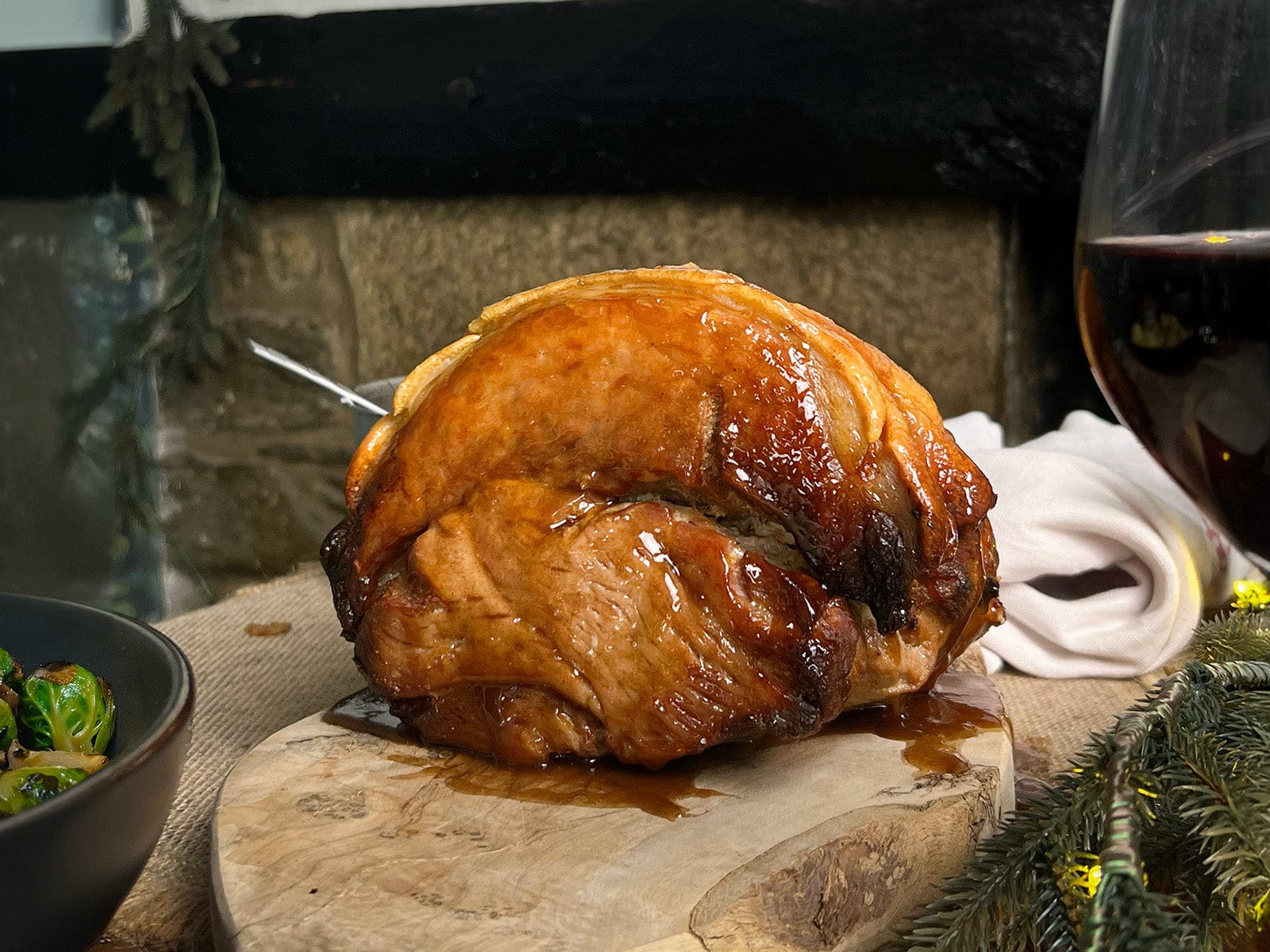 Eversfield Organic Pork Nitrate-Free Brown Sugar Glazed Gammon With Crackling 2kg